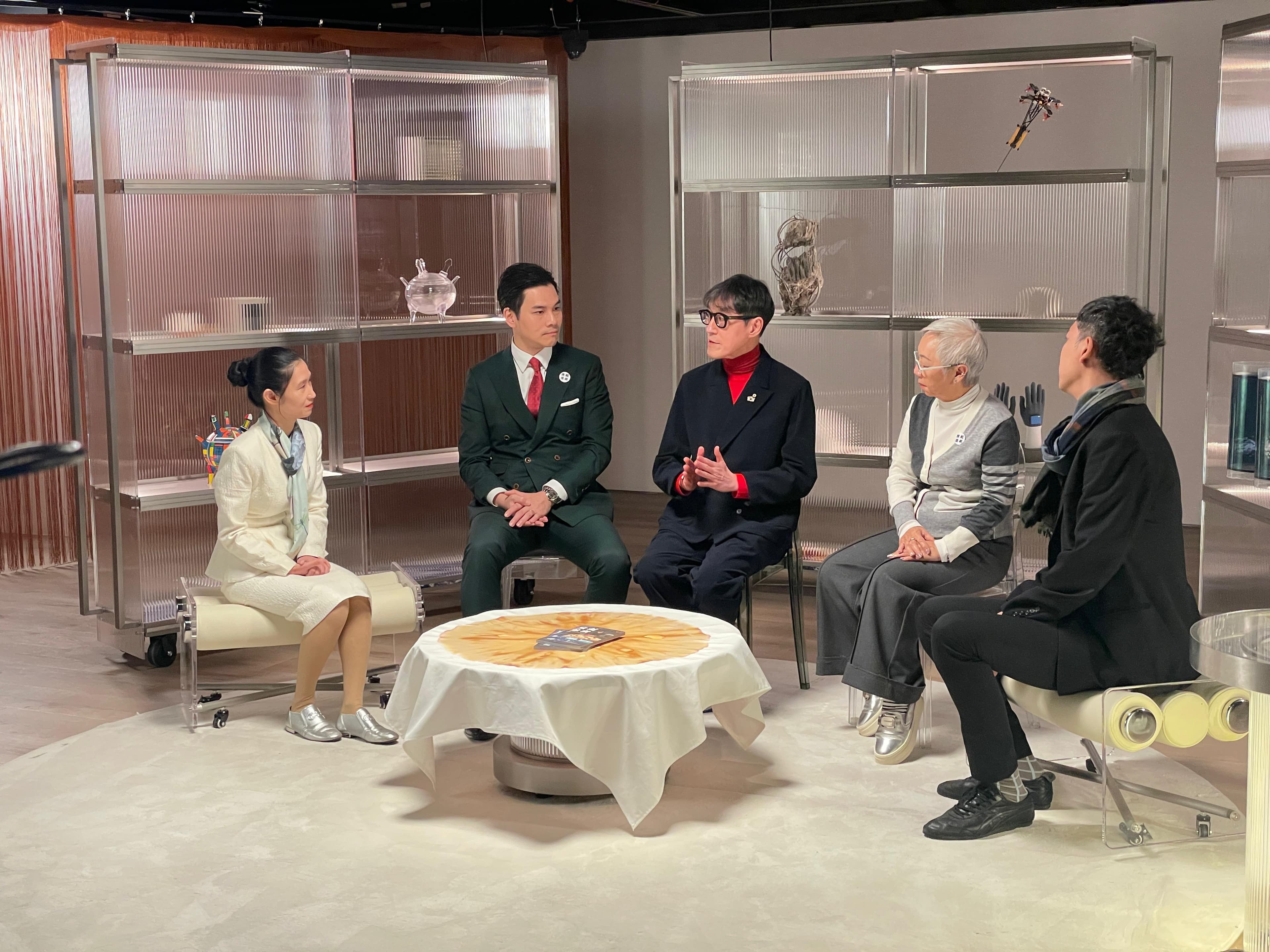般哥展覽館文化沙龍：藝術貿易與文化交流 2