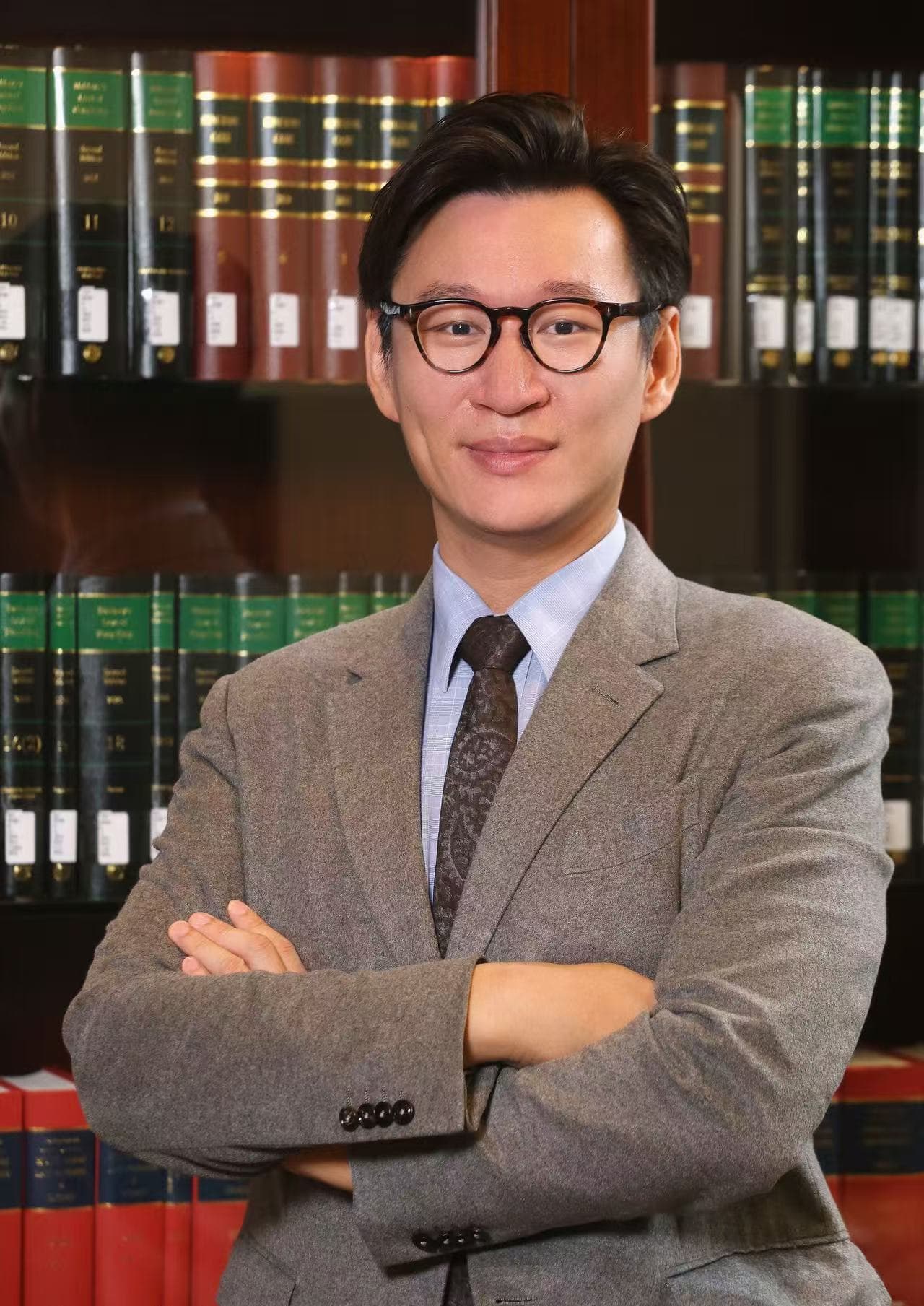 何天翔教授